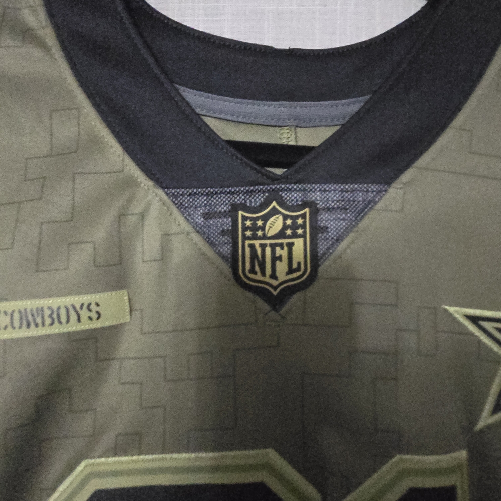 Dallas Cowboys Salute to Service women NFL Jersey - Picture 3 of 6